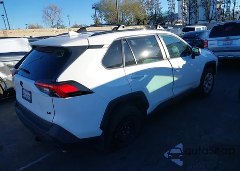 2021 Toyota Rav4 Le z USA, uszkodzony, nr VIN 2T3H1RFV5MC164905